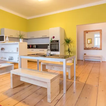 Sirius A In Center Of Cb. Apartment Budweis