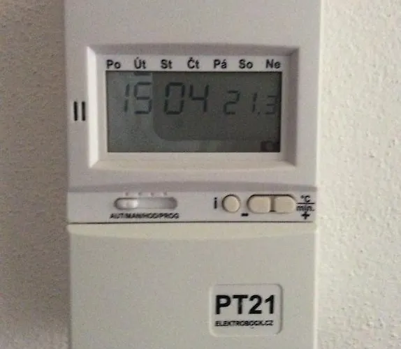 Sirius A In Center Of Cb. 체스케부데요비체