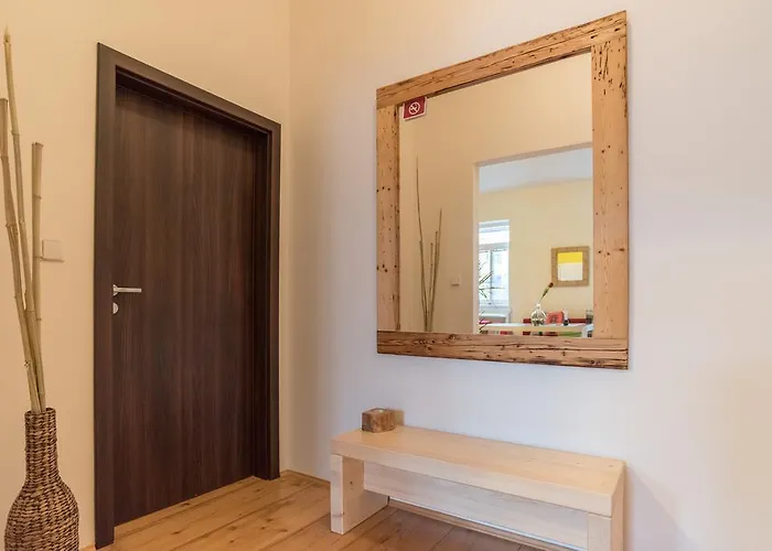 Sirius A In Center Of Cb. Apartment *