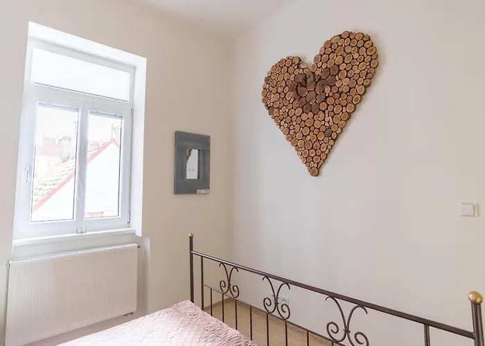 Apartment Sirius A In Center Of Cb. Budweis